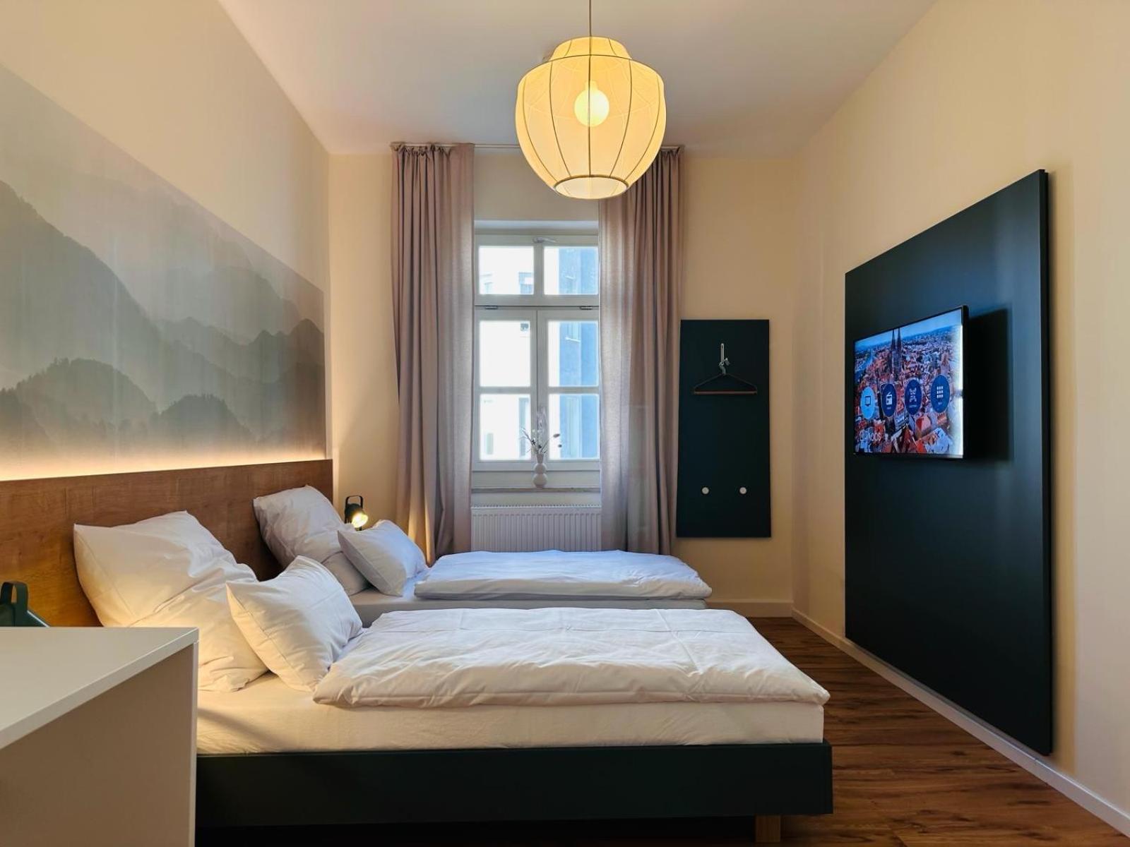 Grosszuegig Und Super Zentral Apartment Regensburg Exterior photo