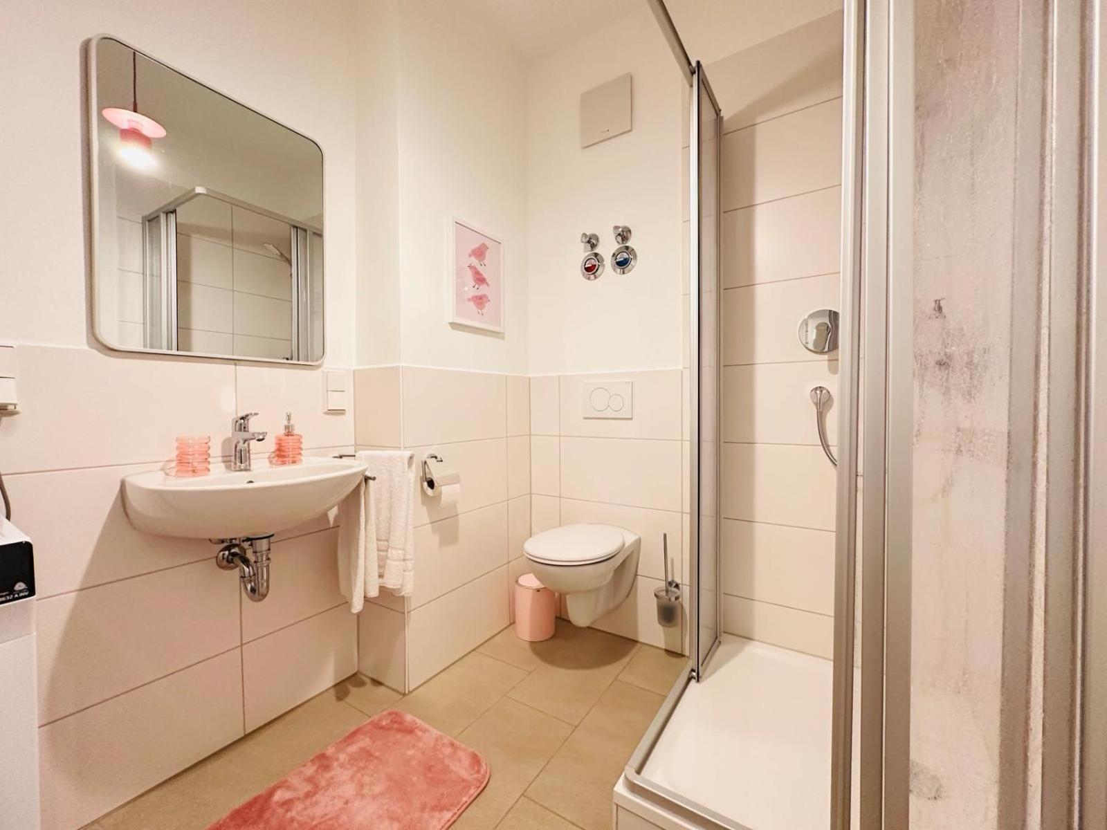 Grosszuegig Und Super Zentral Apartment Regensburg Exterior photo